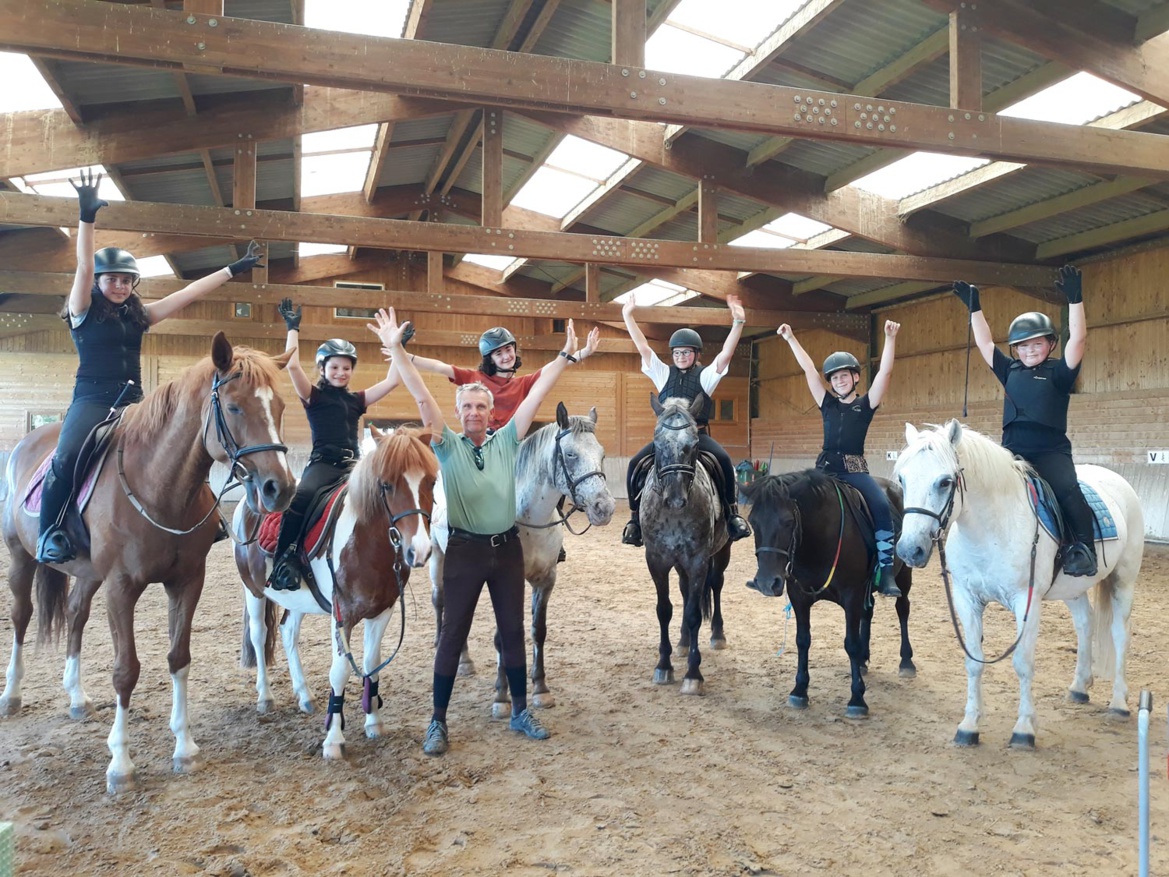 H.A.P.P.Y ! H.A.P.P.Y !