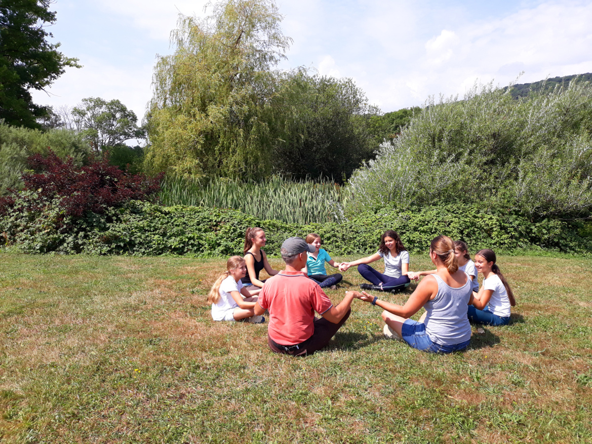 Séance méditation aux Écuries du Rosey