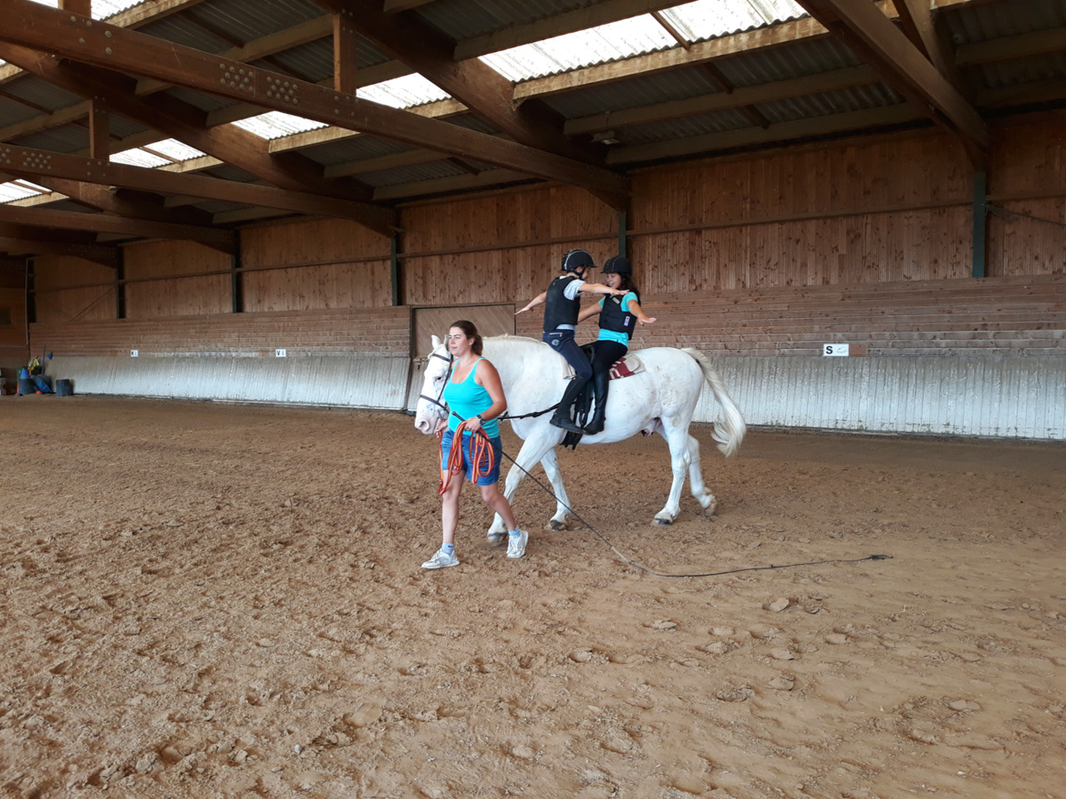Cours de Voltige au poney club